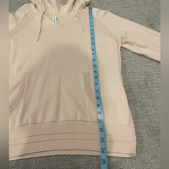 Athleta Evergreen Pink Hoodie Sweater, Long Sleeve, Relaxed, Coolmax Fibers, M - Picture 8 of 13